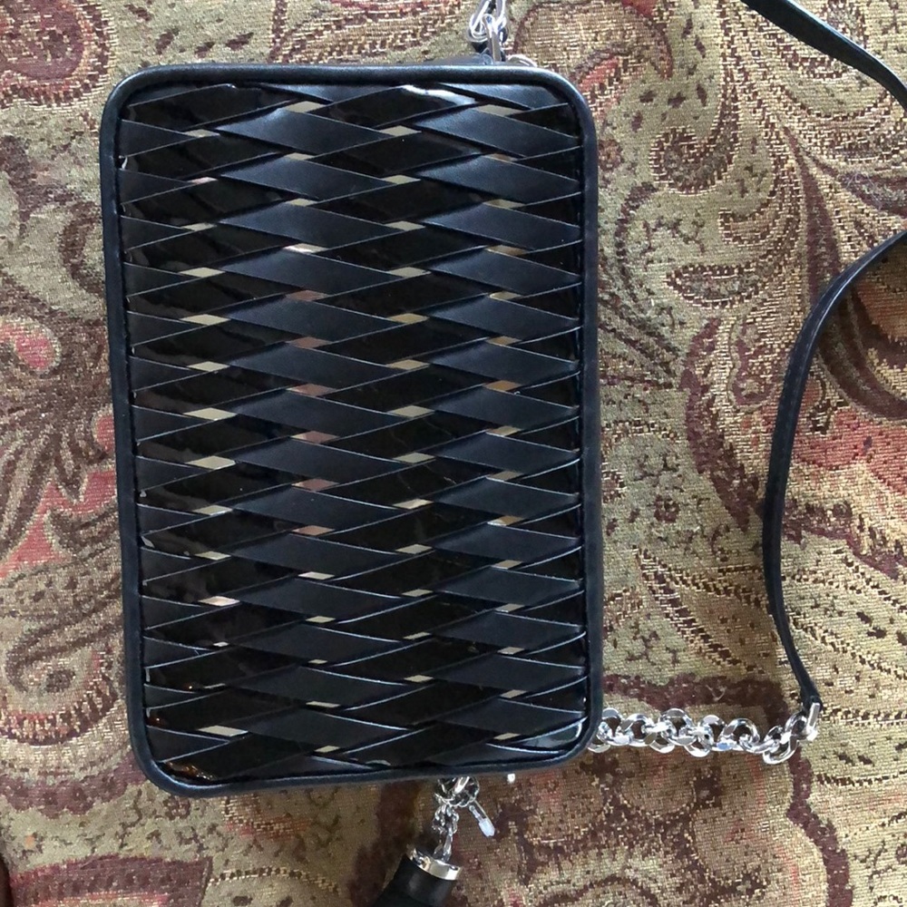 SOLD!  NWT! $228 MK Ginny Blk Camera Bag Will be removed - Picture 2 of 8